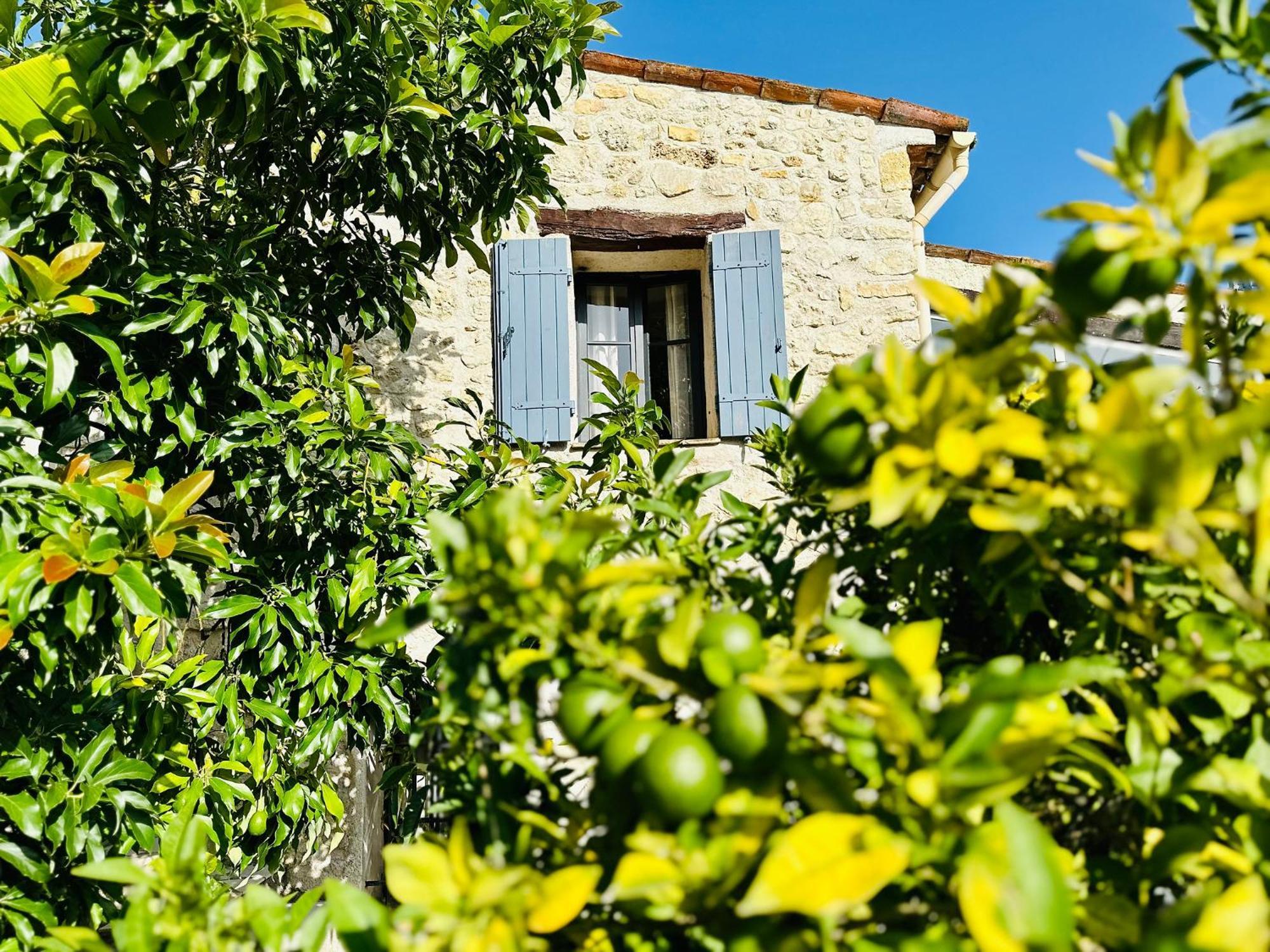 Domaine Les Deux Roches Lägenhet Le Bar-sur-Loup Exteriör bild