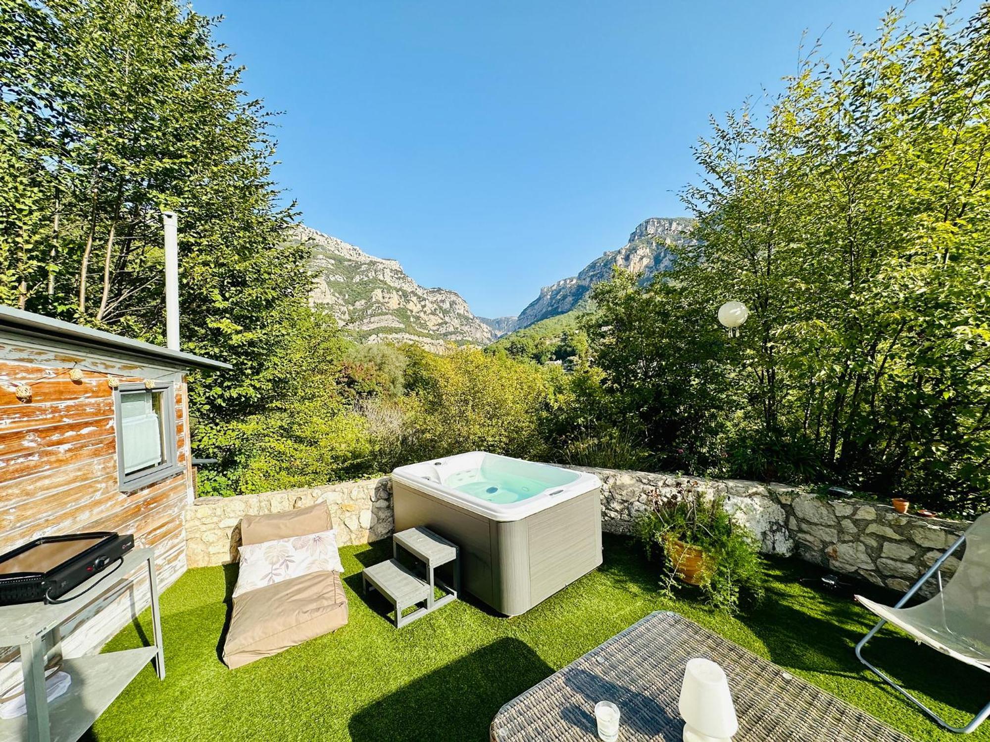 Domaine Les Deux Roches Lägenhet Le Bar-sur-Loup Exteriör bild